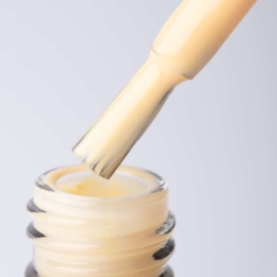 ESMALTE Y005 10 ML GREENIK